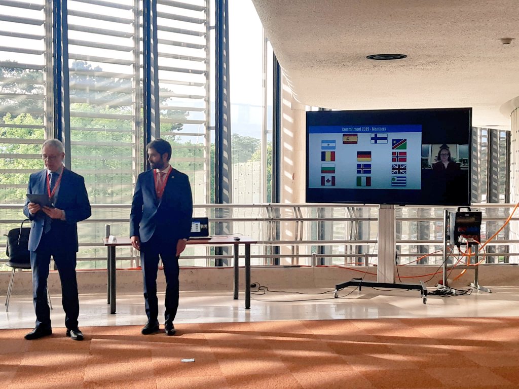 SpainUNGeneva's tweet photo. #España 🇪🇦 y #Finlandia 🇫🇮 impulsamos juntos el "Compromiso 2025" en el marco de la Agenda #Mujer, #Paz y #Seguridad #WPS.
Gracias al @Georgetown University Institute for WPS por su informe.
¡Esperamos que más países se unan! https://t.co/cdgyYHhByG