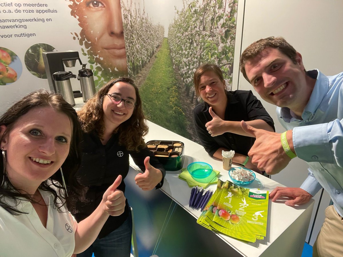 Wij staan enthousiast paraat op Fructura EXPO - vakbeurs voor de fruitteelt. U kan ons bezoeken tot 19.00u deze avond of morgen tussen 13.00u en 21.00u. Locatie : Trixxo-Arena Hasselt – stand C4. Wees welkom. fructura.be #teambayerbenelux, #movento, #sivanto, #luna