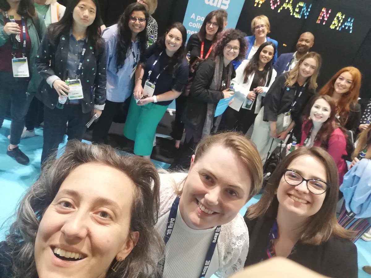 1 hour to go... I will wait to see you all at the #DCW2022. Come to visit us at the #womeninbim stand and join our network