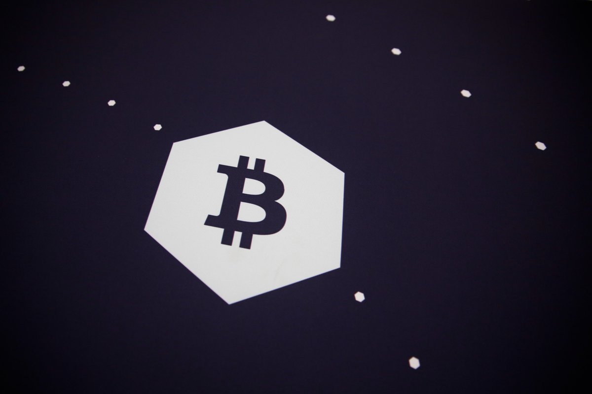 NewStatesman's tweet photo. Bitcoin suffered. Ethereum suffered. Following the Terra crash, cryptocurrencies lost more than $200bn in less than 24 hours. Many retail investors lost all their savings. https://t.co/iMcqoXyvH1