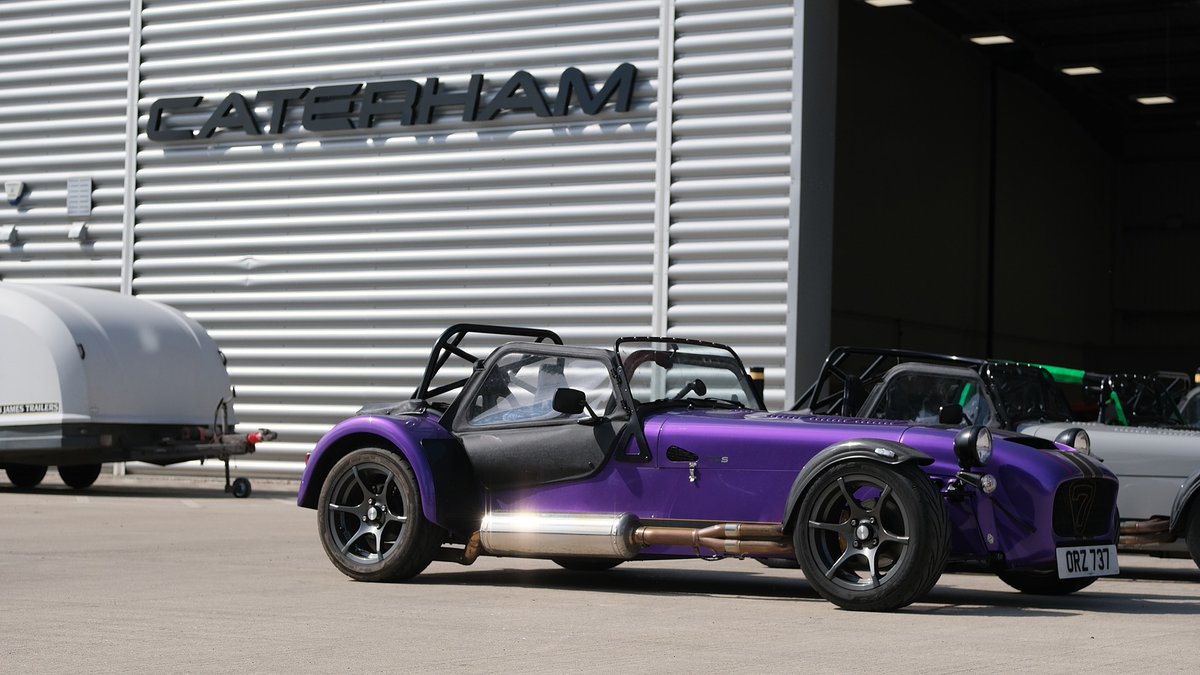 caterhamcars's tweet photo. Highlights part one of our day with Silverstone before heading over to Caffeine &amp; Machine...
https://t.co/MRapcwN7b2 https://t.co/CTDV6L5kic
