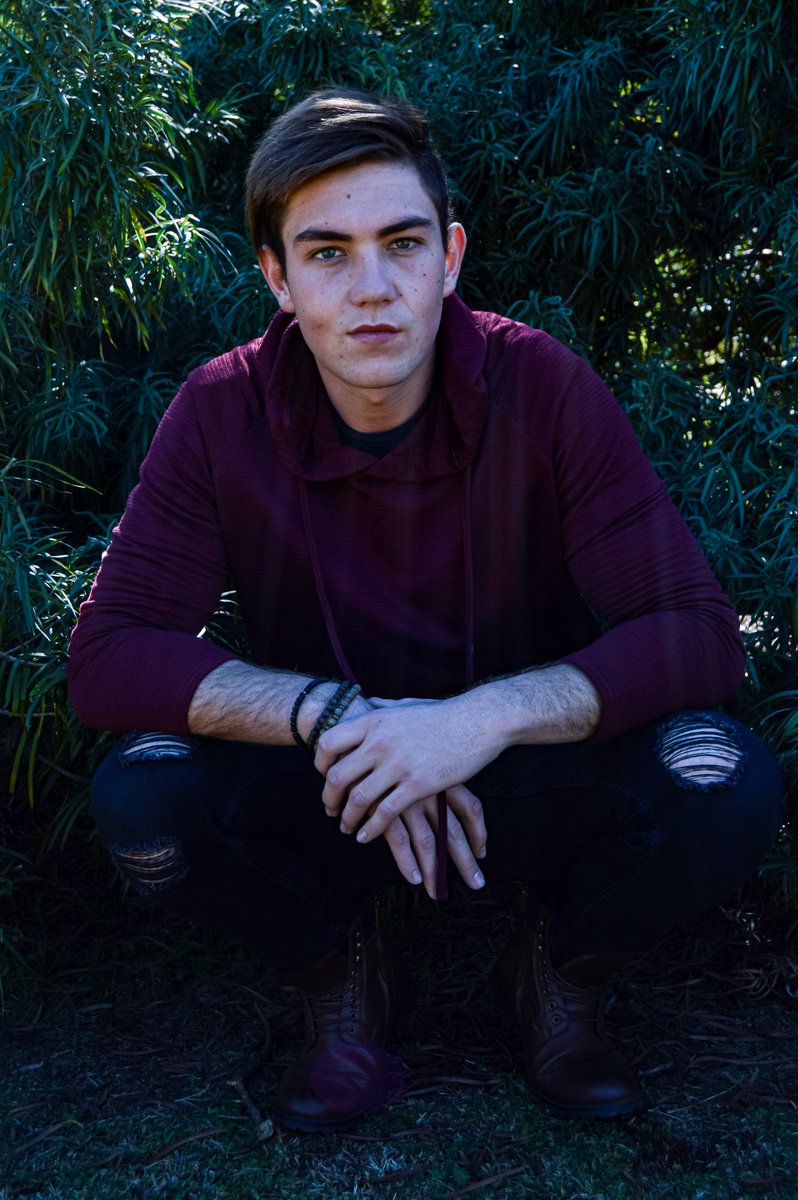 Meet Gerrie Grobler one of the artists and creators of the Cipher Garden Society.

-He is a bonsai collector 🌲
-He is a South African Artist and Designer🖌️
-He is passionate about change🌍
-He loves nature
instagram.com/darkuniv3rs3/

#NFTProject #NFTCommunity