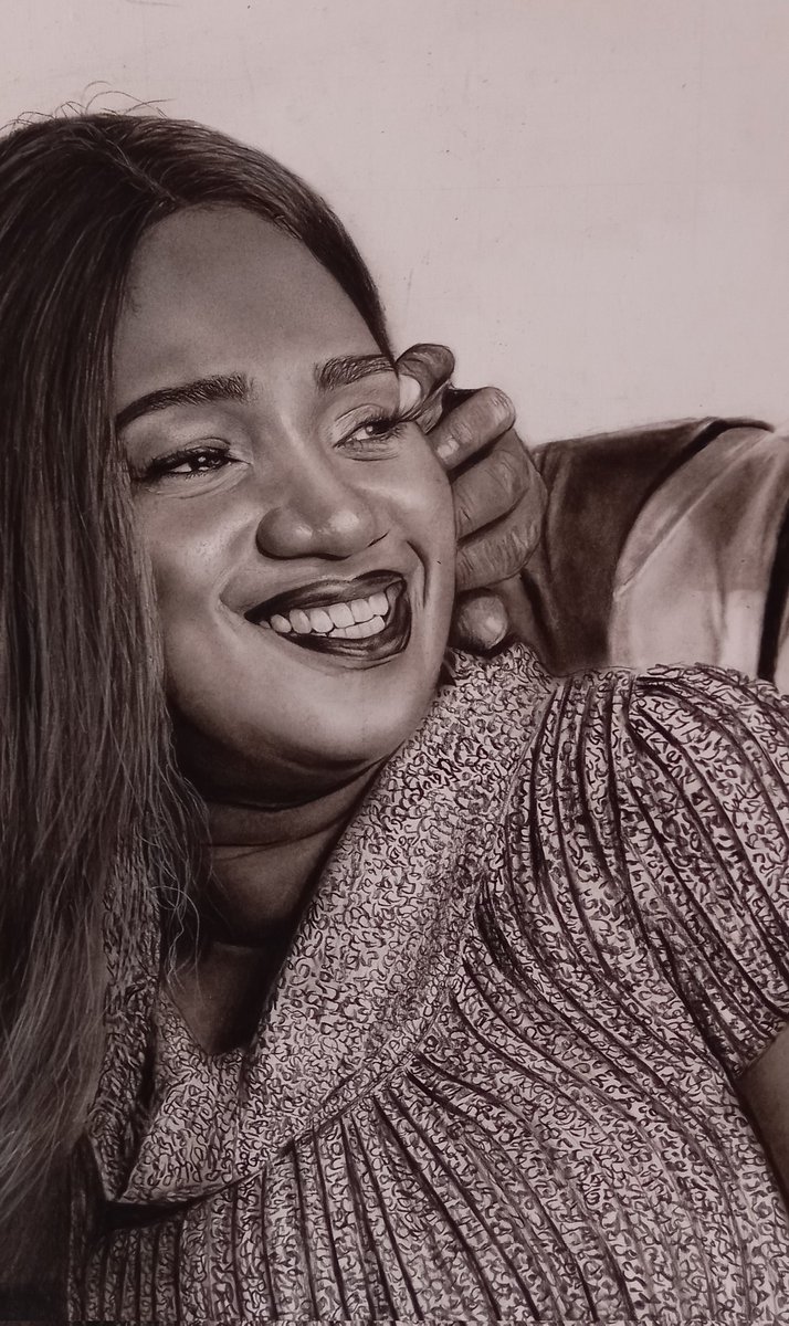 Vicky_Splendour's tweet photo. Closer view...

Marriage is honourable.

@temiareo 

#art #pencil #artist #pencilartist #charcoal #pencilart #charcoalart #graphite #contemporaryart #hyperrealismart #Hyperrealism #artoftheday #creativity #artcollectors #artgalleries #creator #creative https://t.co/pG2J3oPkFl