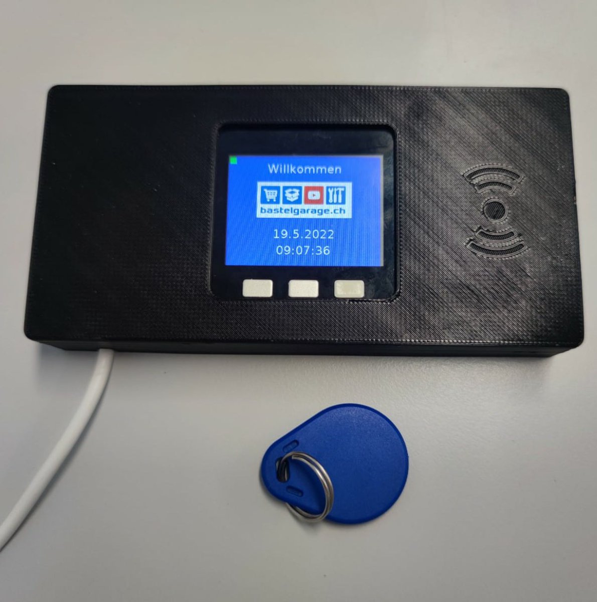 bastelgarage's tweet photo. Einfache Stempeluhr mit #M5stack und Anbindung an Zeiterfassungssoftware #SmallTime. Programmierung des M5Core schnell und einfach über Uiflow erledigt.
https://t.co/YK2Dqek6hX
https://t.co/y7br2ogg2a
#uiflow #bastelgarage #switzerland #diy https://t.co/9AdbgSyknn