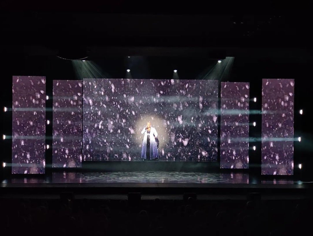 BarnicottDan's tweet photo. Utilising 108 panels of @ROE_Visual  MC5 fed from the ever nimble and powerful @disguise_one D3 Solo we have completed 7 weeks out on the road with Remembering the Awards with Aljaž and Janette as the Video and LED tech touring through 34 City's with 48 Shows. https://t.co/w31A2GUP0s