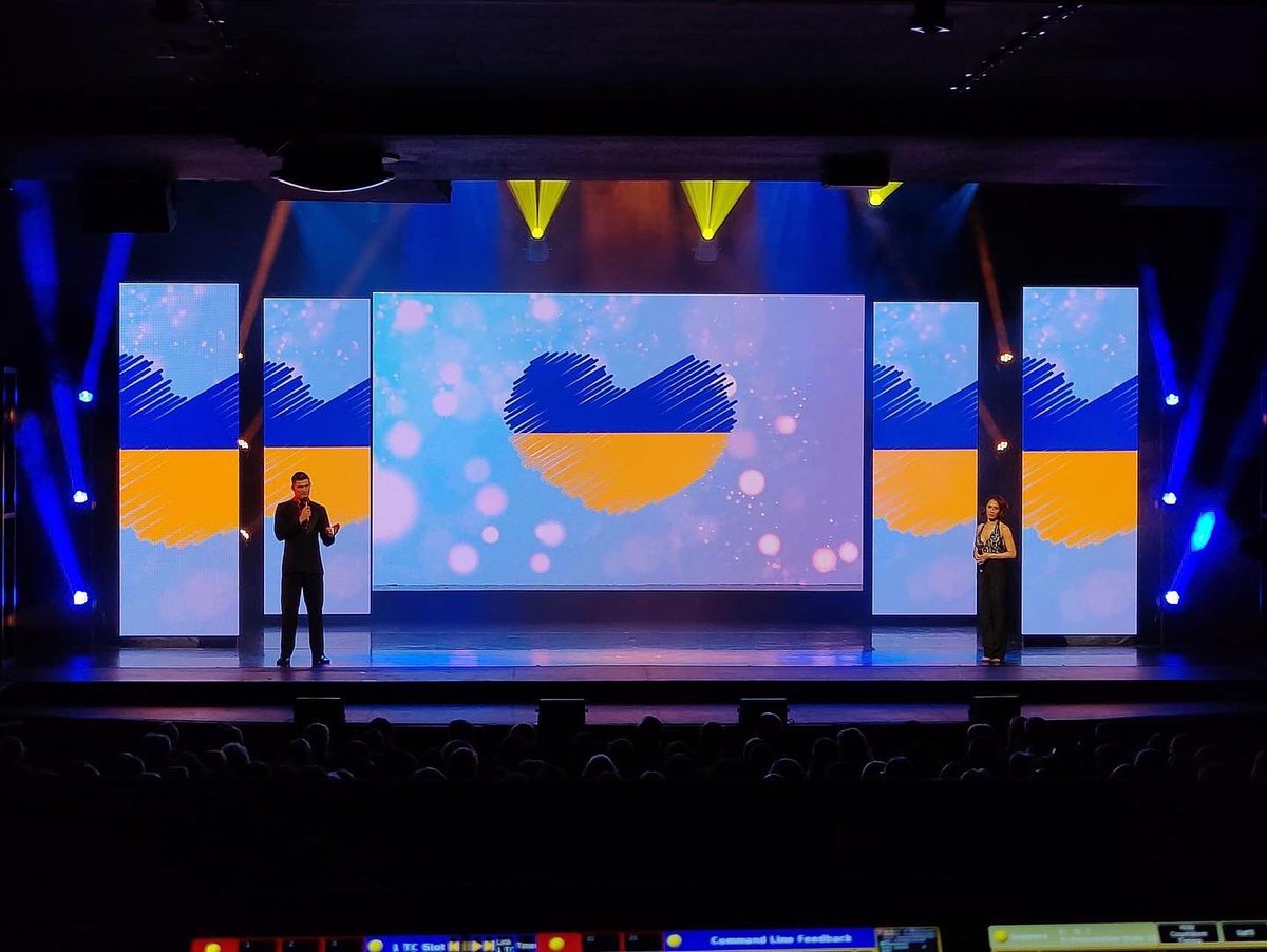 BarnicottDan's tweet photo. Utilising 108 panels of @ROE_Visual  MC5 fed from the ever nimble and powerful @disguise_one D3 Solo we have completed 7 weeks out on the road with Remembering the Awards with Aljaž and Janette as the Video and LED tech touring through 34 City's with 48 Shows. https://t.co/w31A2GUP0s