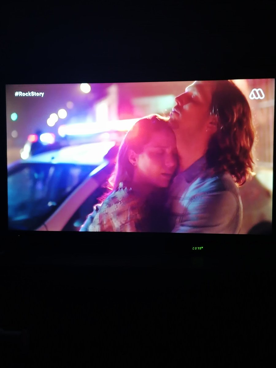 _Carleh_'s tweet photo. #RockStory
#RockStoryMega
#Capitulo134 https://t.co/c65OwNLsOM
