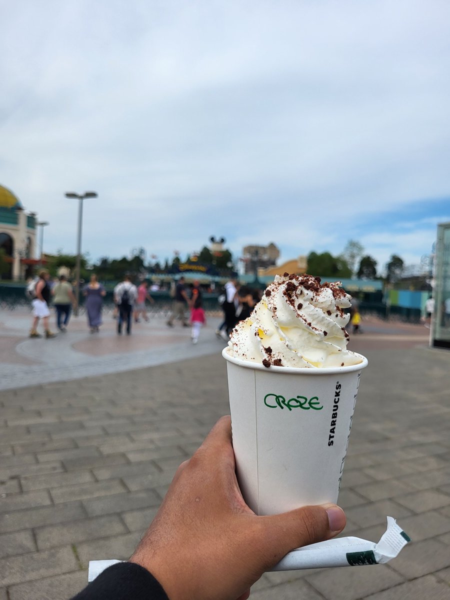 croze_1's tweet photo. 🥤🌞 #croze https://t.co/uUf9EJASFn
