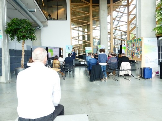 LCA4Regions tweet media