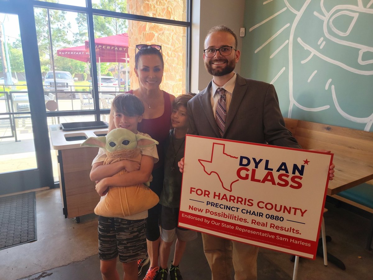 GlassDylanM's tweet image. I look forward to helping our candidates #WinBackHarrisCounty in November. This was a small, last minute get together, and I appreciate the candidates who utilized the opportunity to speak with families and voters in our community...