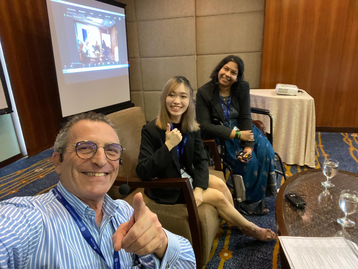 Propenomist's tweet photo. WeFi to Celebrate Women and SDG5
Great sharing session with @Shvaleela and @HuiMingKaw discussing about respect and equal opportunities!

#SDG5 #Propenomy #Propenomist #CelebratingEquality https://t.co/AjK1jTCIxo