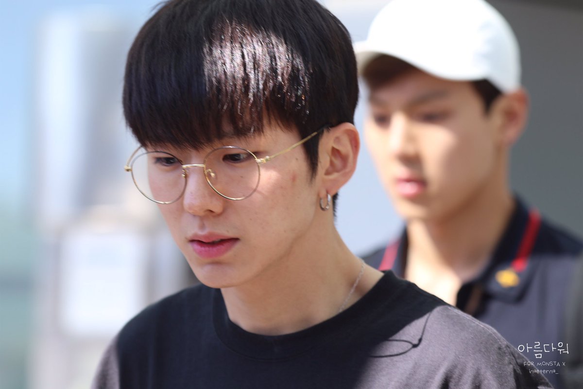 뇸 tweet media