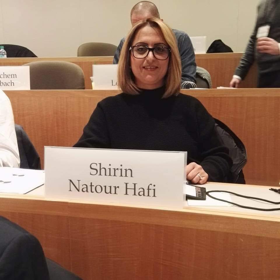 المربّية شيرين ناطور حافي اختيرت لتشغل وظيفة مديرة المعارف العربية. شيرين هي المرأة