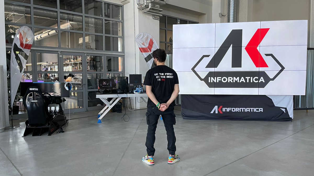 AkInformatica's tweet photo. Oggi siamo al #BergamoDigitalDay !
ℹ️ Una manifestazione in presenza interamente dedicata al tema della #digitalizzazione che sta rigenerando il contesto della Città di #Bergamo.
Ovviamente noi non potevamo mancare 😎
#AKinformatica #BergamoDigitalDay https://t.co/1YyPSN4JSU