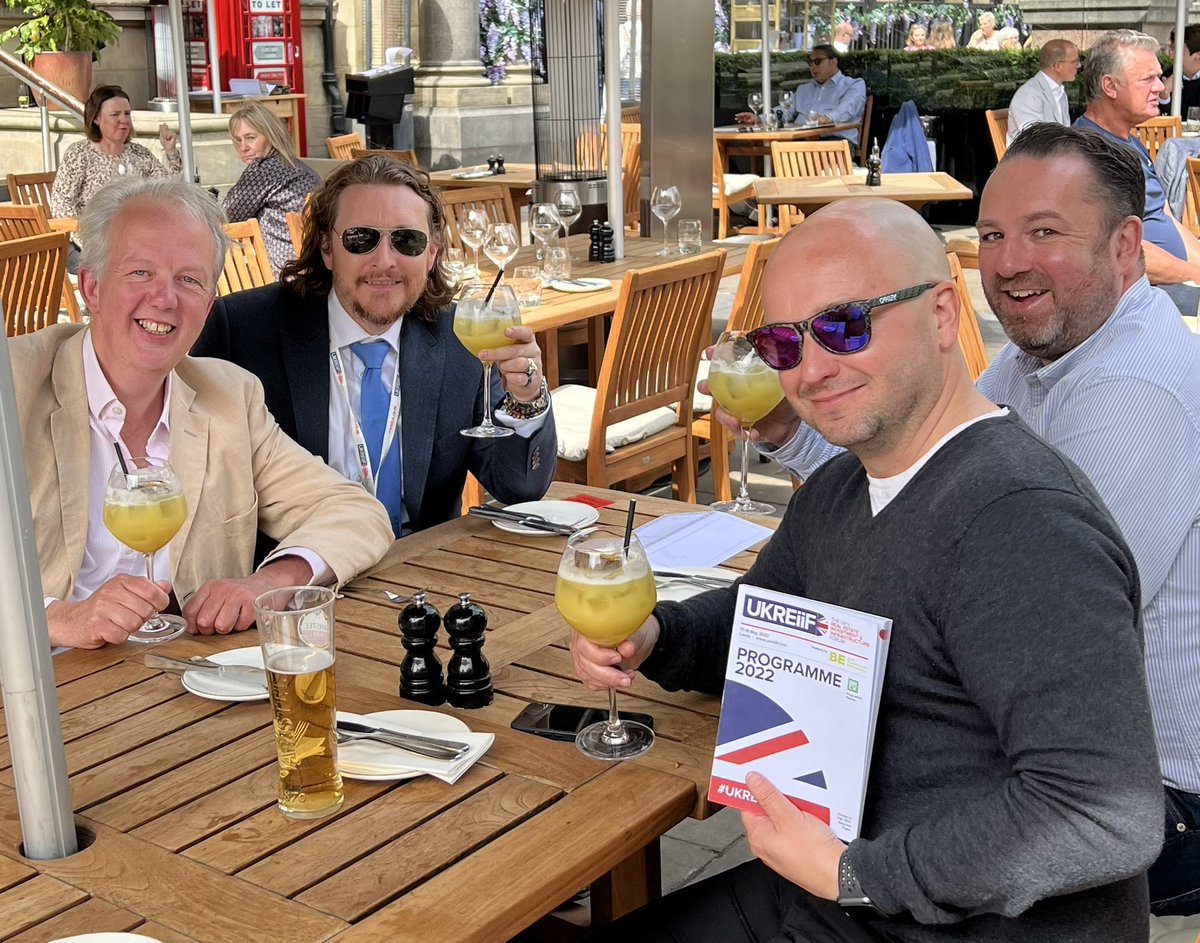 metisrealestate's tweet photo. Metis does UKREiiF in Leeds. Pina Coladas all round obviously ๐โฆ..
#Leeds #UKREiiF #cartare #sixteenrealestate #ukpropertydevelopment #citysquareleeds #restaurantbarandgrill #metisrealestate #ukpropertyinvestment https://t.co/tQ2OKCVnpu