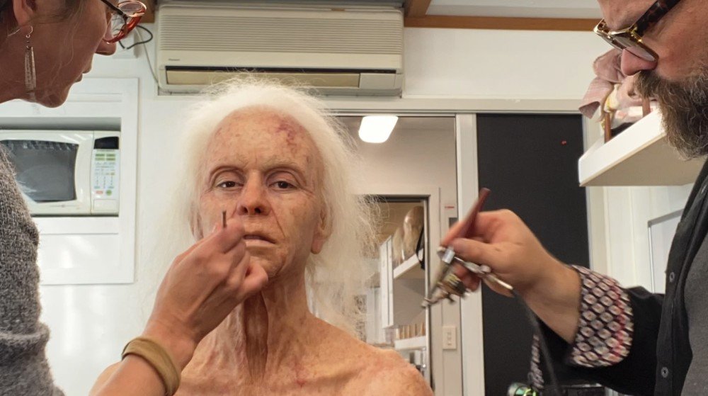 Esqueletos no Armário on Twitter: "o processo de maquiagem da Pearl (Mia Goth) em X (2022) https://t.co/VobixAiLnz" / Twitter