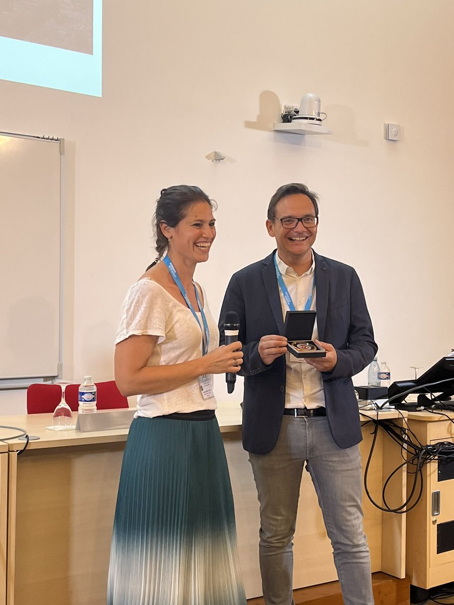 Bordeaux PharmacoEpi (@bxpharmacoepi) on Twitter photo A VERY thoughtful talk from <a href="/RodThiebaut/">Thiebaut Rodolphe</a> about data science, vaccinology, statistics and modeling at #2022BPEFestival <a href="/univbordeaux/">Université de Bordeaux</a> <a href="/Inserm/">Inserm</a> <a href="/Inria_Bordeaux/">Centre Inria de l’université de Bordeaux</a> <a href="/DPHgraduateprog/">Digital Public Health Graduate Program</a> A VERY thoughtful talk from <a href="/RodThiebaut/">Thiebaut Rodolphe</a> about data science, vaccinology, statistics and modeling at #2022BPEFestival <a href="/univbordeaux/">Université de Bordeaux</a> <a href="/Inserm/">Inserm</a> <a href="/Inria_Bordeaux/">Centre Inria de l’université de Bordeaux</a> <a href="/DPHgraduateprog/">Digital Public Health Graduate Program</a>