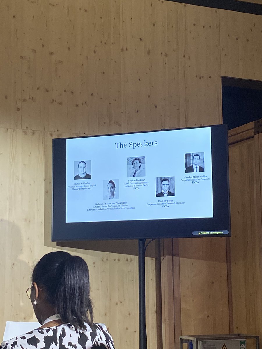 BayerFoundation's tweet photo. Our Social Impact Program Manager Stefan Wilhelm is discussing corporate #ImpactIntegrity together with the #EVPA and #FondationLOreal at #ChangeNOW2022! Together we are mapping Bayer Foundations Impact Integrity risk and discuss mitigation measures. https://t.co/q22kmJmo5W