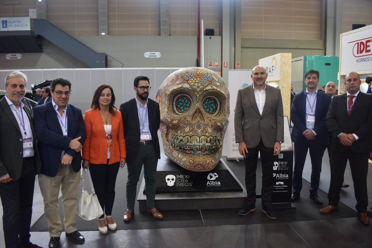 GrupoAlbia's tweet photo. 📣 Ya estamos con #Mexicráneos en la 11º celebración @EXPOURENSE, un marco funerario inmejorable de referencia a nivel nacional. Juan Rodríguez -CEO de #GrupoAlbia se encuentra entre los asistentes.
#Funergal #Funergal2022 #Expourense #SectorFunerario https://t.co/iGpPlBN0JQ
