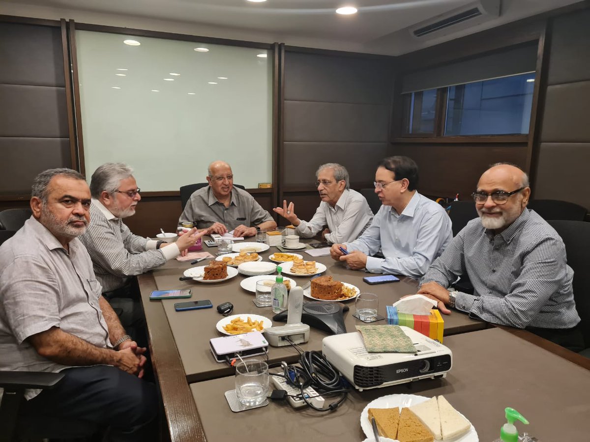 midreeskcci's tweet photo. Stakeholders yet again not taken on board before raising duties on imported items: BMG

@FBRSpokesperson @GovtofPakistan #Karachi #Chamber #ChamberOfCommerce #KCCI #BMG #Business #Finance #Industry https://t.co/IGujZcFREH