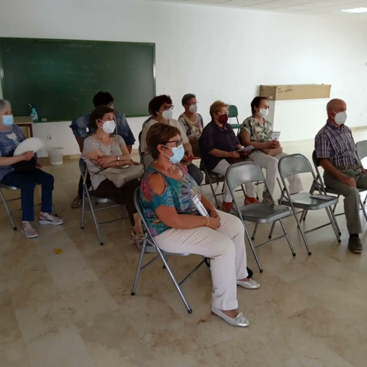 Ayer nos fuimos de ruta por Hijar y  Samper de Calanda para realizar una charla sobre el ictus en cada emplazamiento.

Hablamos del ictus,sus secuelas,el tratamiento y la intervención del equipo transdisciplinar que se lleva a cabo de nuestro Centro de Neurorehabilitación

#ictus