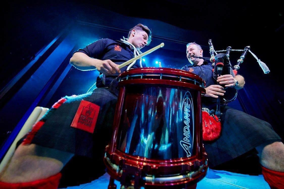 It’s Thursday, which means it’s a good day for ”Fat Bottomed Girls” piper style! Have a listen to this week’s episode for a little snippet and a great trip through all things Red Hot Chili Pipers!

buzzsprout.com/230417/1062246…