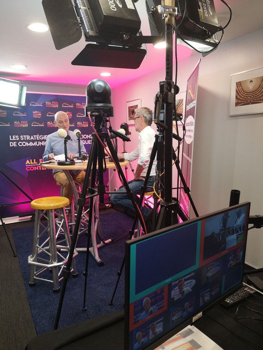 Wedia_FR's tweet photo. Clap de fin pour le salon @AllforContent 2022 !

Deux jours très intéressants de discussions et de rencontres autour des acteurs de la #communication et du contenu des marques 🙌

#event #marketing #salon

Résumé en images 👇 https://t.co/YWumNTi0XJ