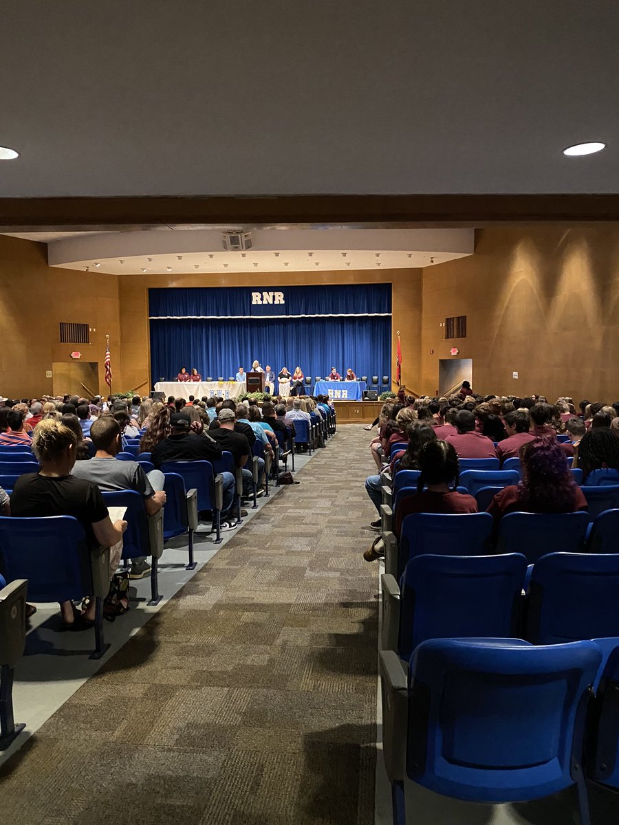 Robinson Middle tweet media