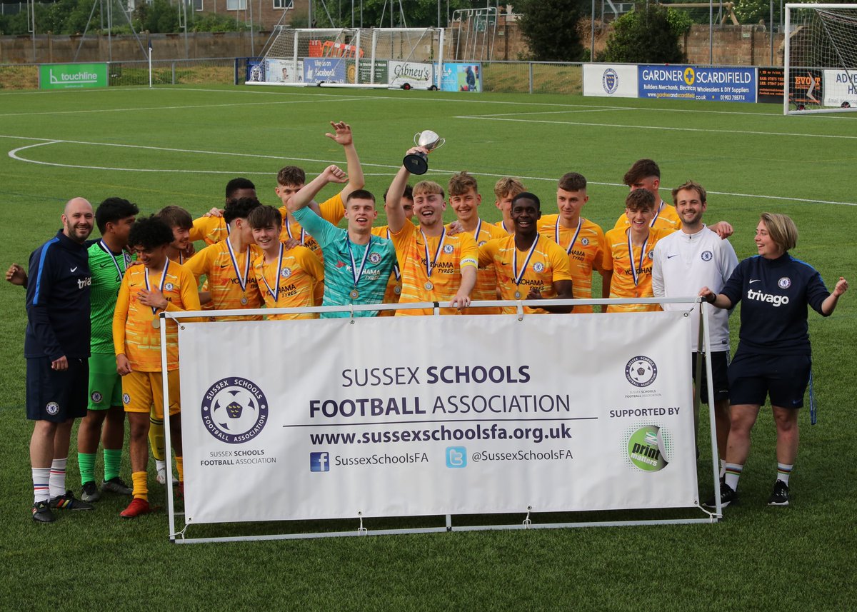 BexhillCollege's tweet photo. Swipe to see our favourite highlights from yesterdays win at the @SussexSchoolsFA U19 County Cup 2nd XI π
You can also read the match report and manager Ben Ferguson's comments here https://t.co/9403WehV7o
@CFCFoundation
#BexhillCollege #CFCFoundation https://t.co/ZdYTK7QNhR
