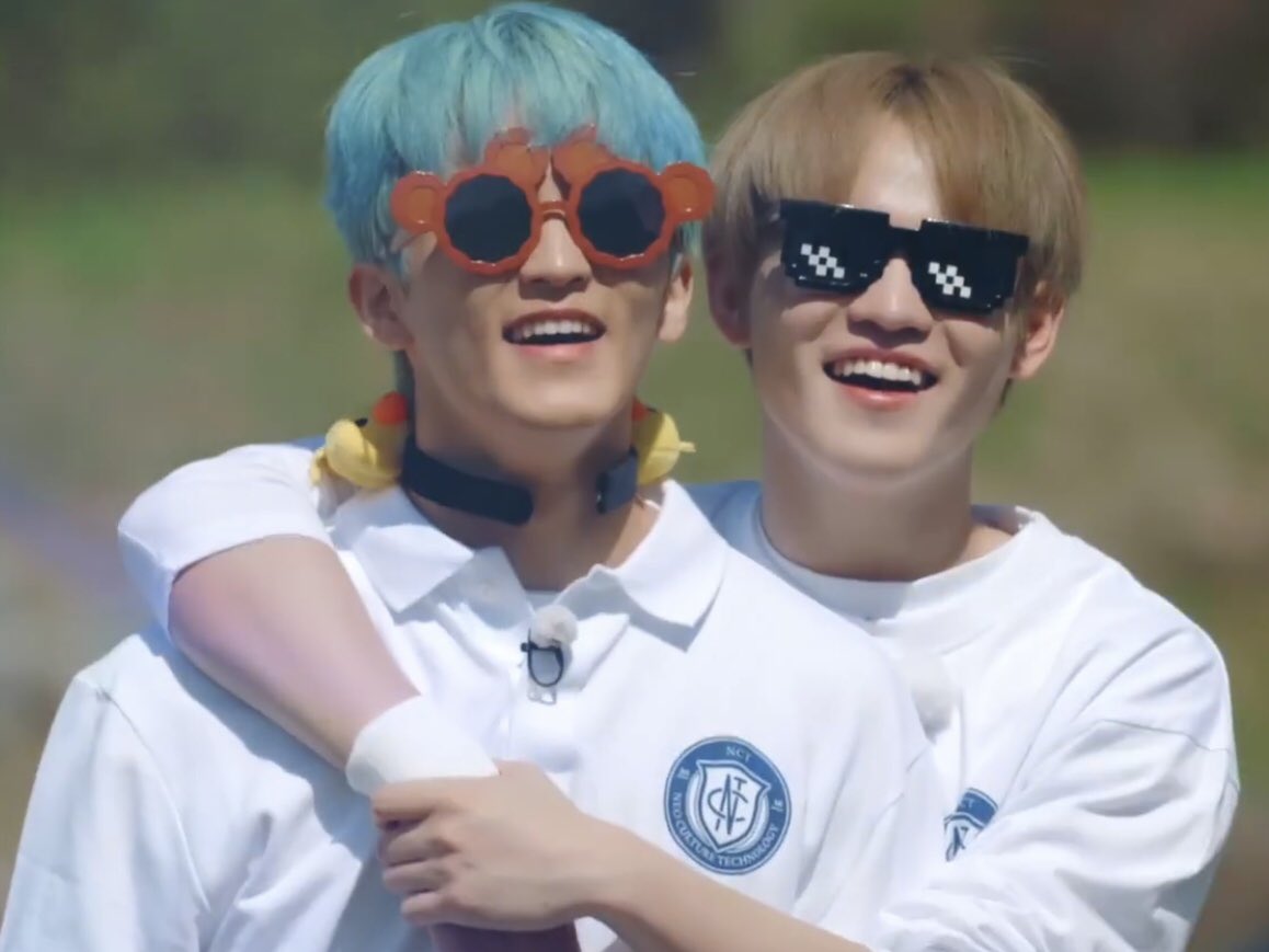 LOOKSZCL's tweet image. markle cuties 🤩