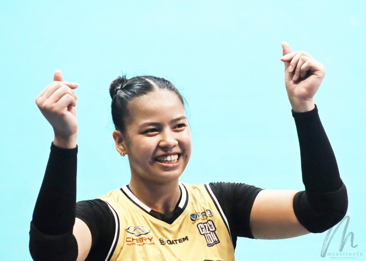 mjustinefn's tweet photo. Composure β’ Maturity β’ Leadership!
UST, That's your captain for you! βπ»ππ€ @eyalaureee
#UAAPSeason84 #UAAPSeason84volleyball #GoUSTe #USTvsADMU https://t.co/Gq4RBZ109y