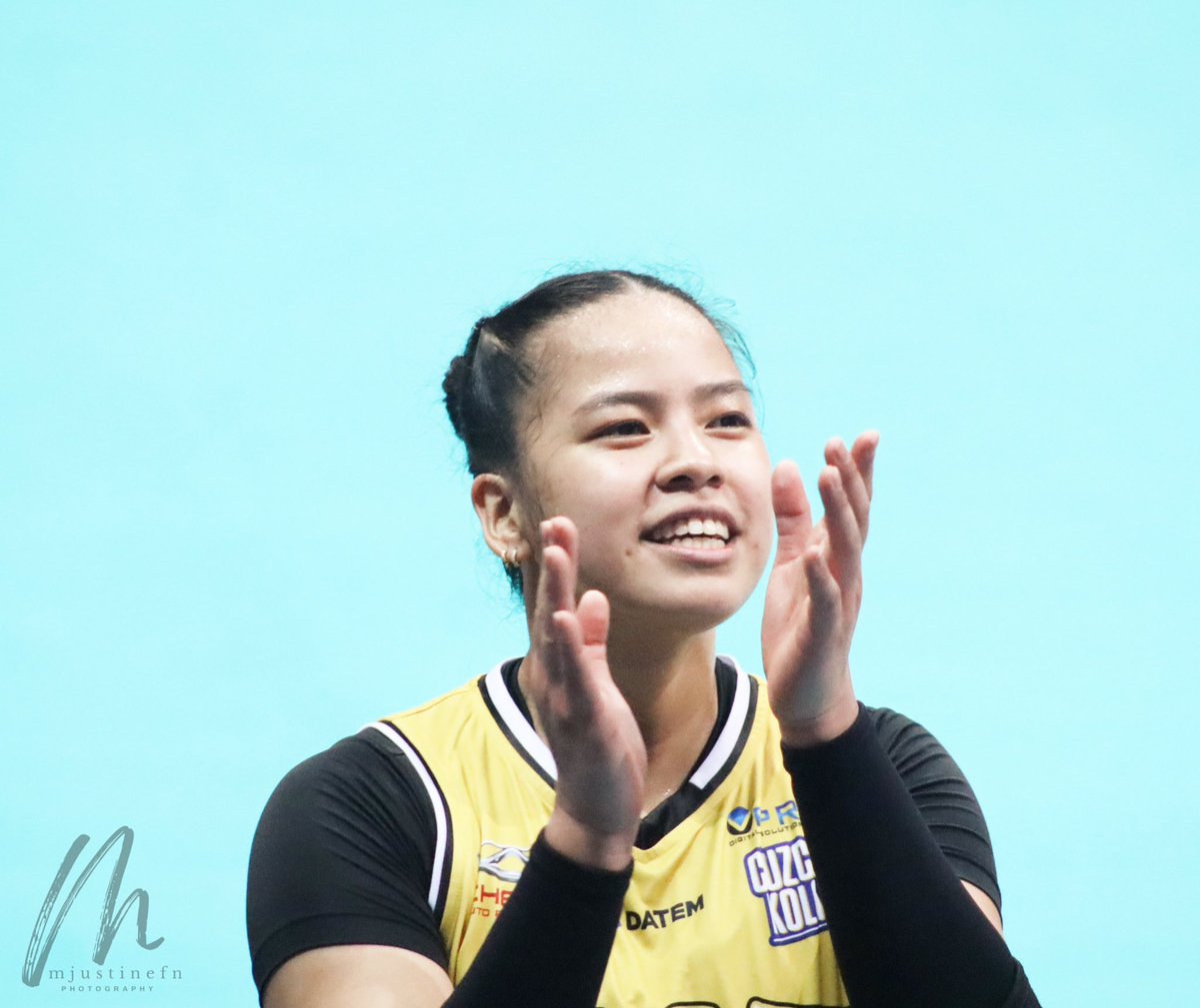 mjustinefn's tweet photo. Composure β’ Maturity β’ Leadership!
UST, That's your captain for you! βπ»ππ€ @eyalaureee
#UAAPSeason84 #UAAPSeason84volleyball #GoUSTe #USTvsADMU https://t.co/Gq4RBZ109y