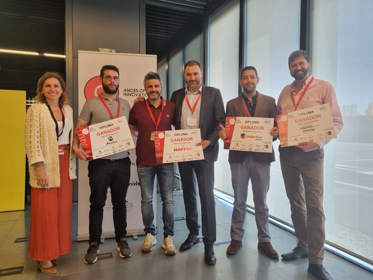ceeiasturias's tweet photo. Las empresas asturianas @BYMIngema, #TácticaDesarrolloIndustrial, #H2Vector y @simbiosys_es, ganadoras 🏅 de los retos nacionales de @aceitesmaeva, @_CapitalEnergy_ Quantum, #Indertec y @MAPFRE en el programa #AncesOpenInnovation.
¡Enhorabuena! 👏😉
ℹ👉 https://t.co/R4gMWkAMP8 https://t.co/eh8cLmsYjP