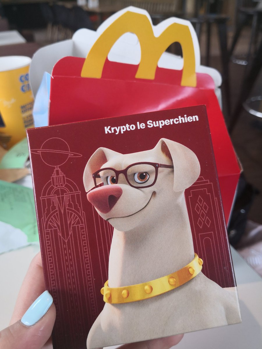 Reference to #crypto now even in the toys of happy meal😀😀😀
#blockchain #happymeal