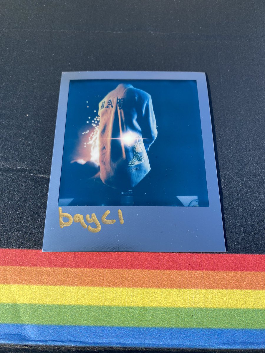 theswolesurfer's tweet photo. @workwaresio and @1800lvcas bringin the heat with these! Stoked I got mine. 

Go get yours! Hit myself or @1800lvcas up if you want one. Currently minting. https://t.co/eg8hROHalT