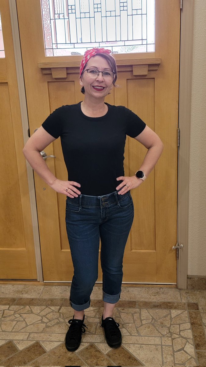 MrsC_Oliver's tweet photo. 50s themed Awards Day ready! https://t.co/bOkQN2sPnX
