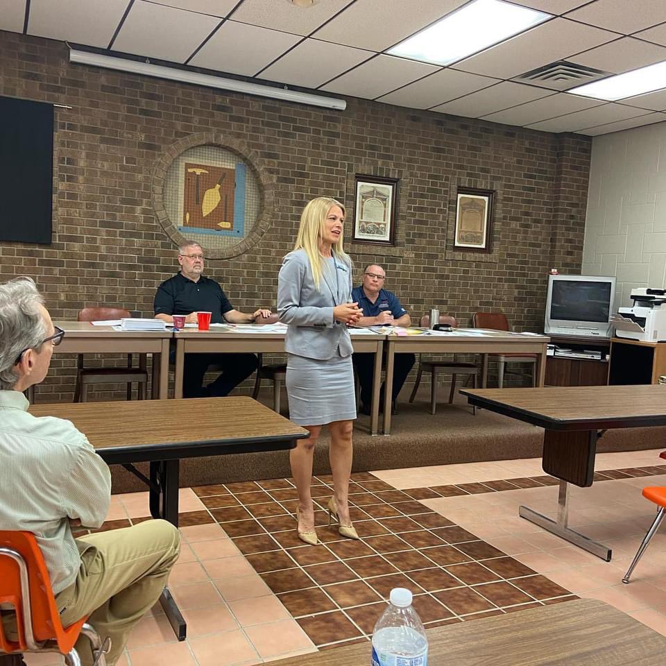 These folks are everyday heroes. They build our communities &amp; help our legal system function. Thank you to the Cincinnati Building &amp; Construction Trades Council 🛠🏘and the Cincinnati Paralegal Association 💼for sharing your work with me and letting me share my passion with you!
