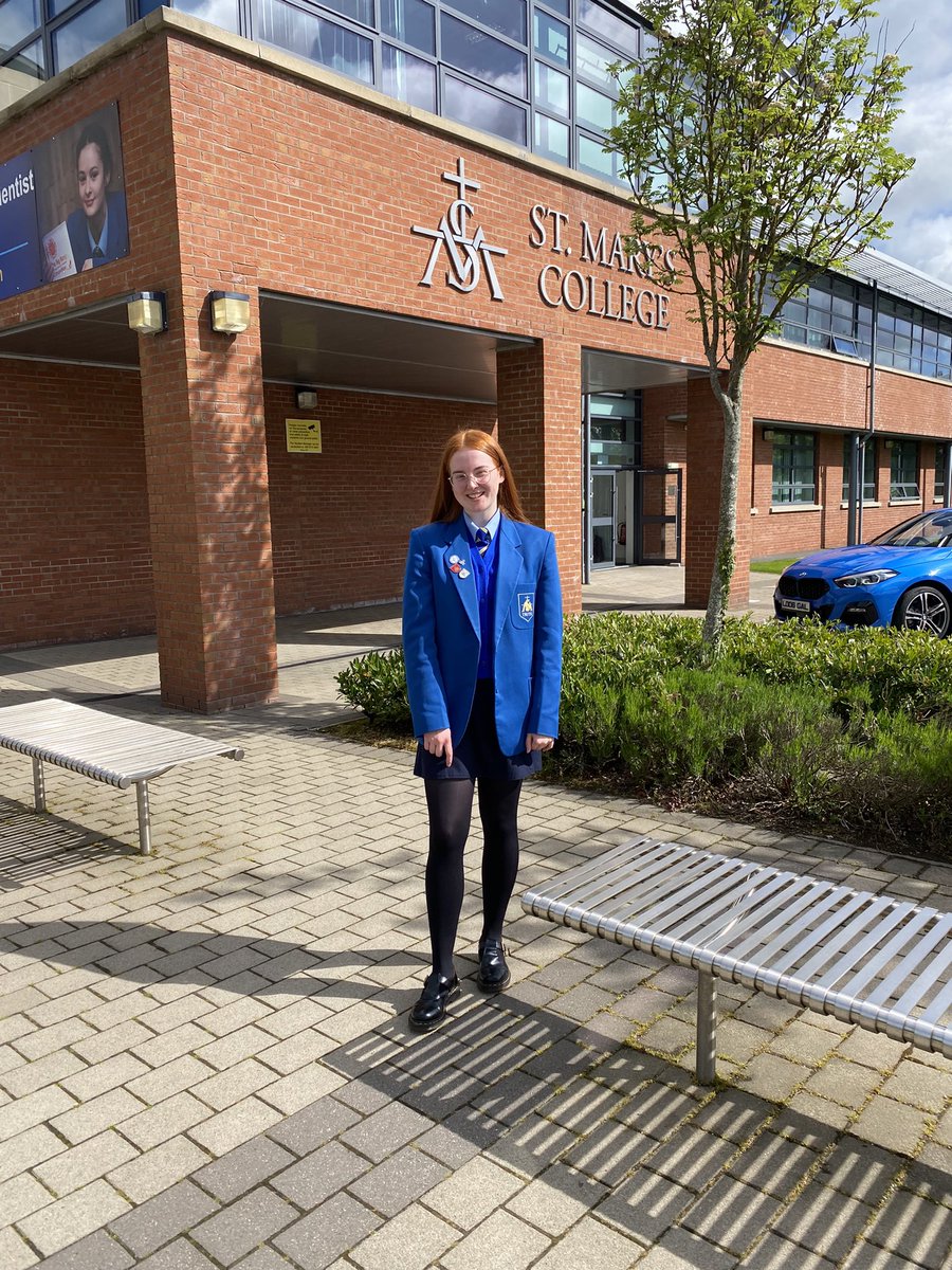 St Mary’s College 2015-2022 💙

The Head Girl is officially off duty 🥺