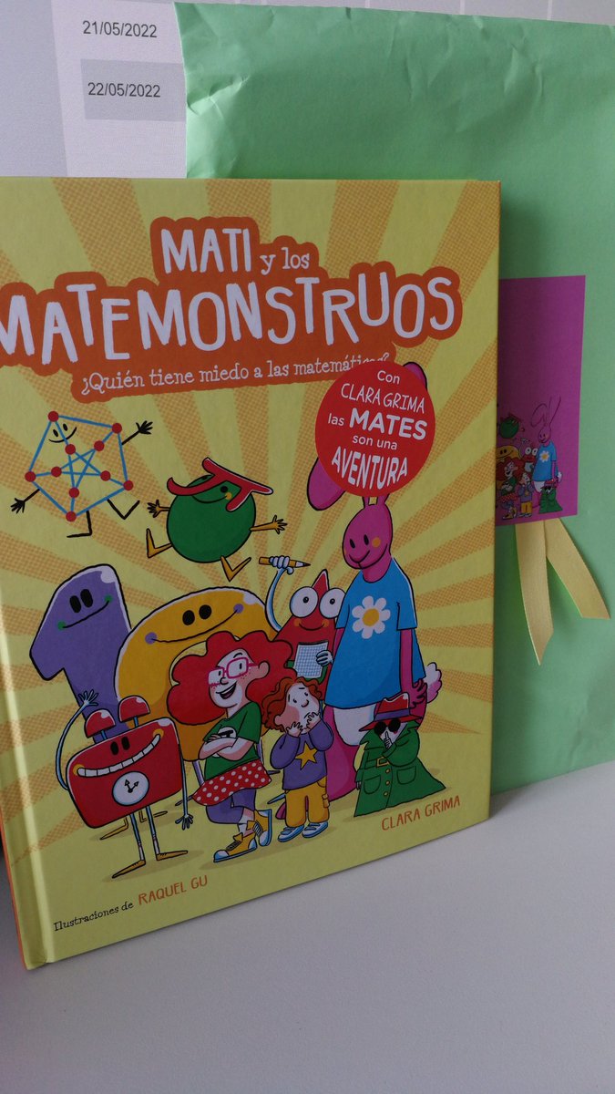 Ruth_PG's tweet photo. @ClaraGrima @RaquelberryFinn ¡Qué requetesuerte tengo! Ya tengo lectura compartida con mis hijas y trabajo: elegir mi matemonstruo.                              Sois unas monstruas, @RaquelberryFinn y @ClaraGrima 👏🏼👏🏼👏🏼 https://t.co/LOJ2j7CGNS