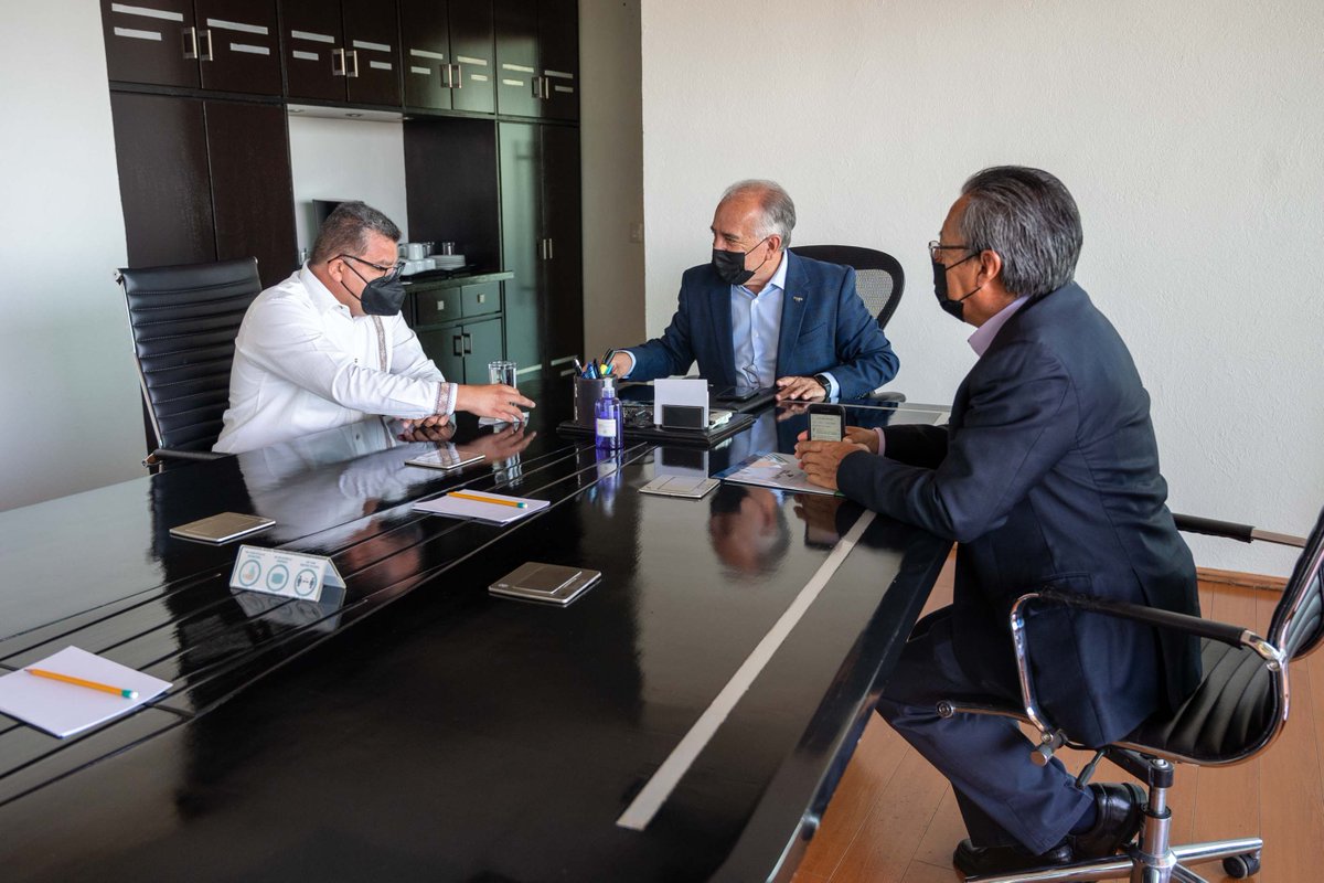 ANUIES's tweet photo. Establecen colaboración @uaemorelos y Consejo Veracruzano de Investigación Científica y Desarrollo Tecnológico ✔️

https://t.co/sJPfK5srSe https://t.co/8KvetoMygn