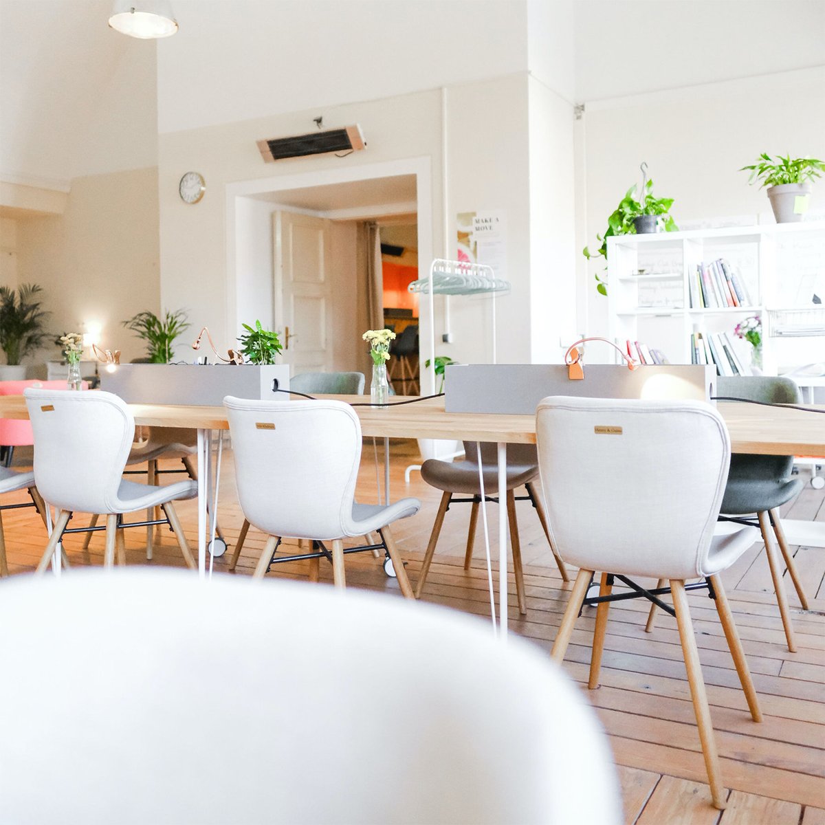 Espok_IT's tweet image. Ways to ensure that your #collaborativeworkspace will work for you:

👉 Ensure that the area has good #WiFi connectivity for those working within the space.
👉 The right amount of #connectionpoints is a must – you never want to be caught a plug socket short!

📲 0330 174 9900