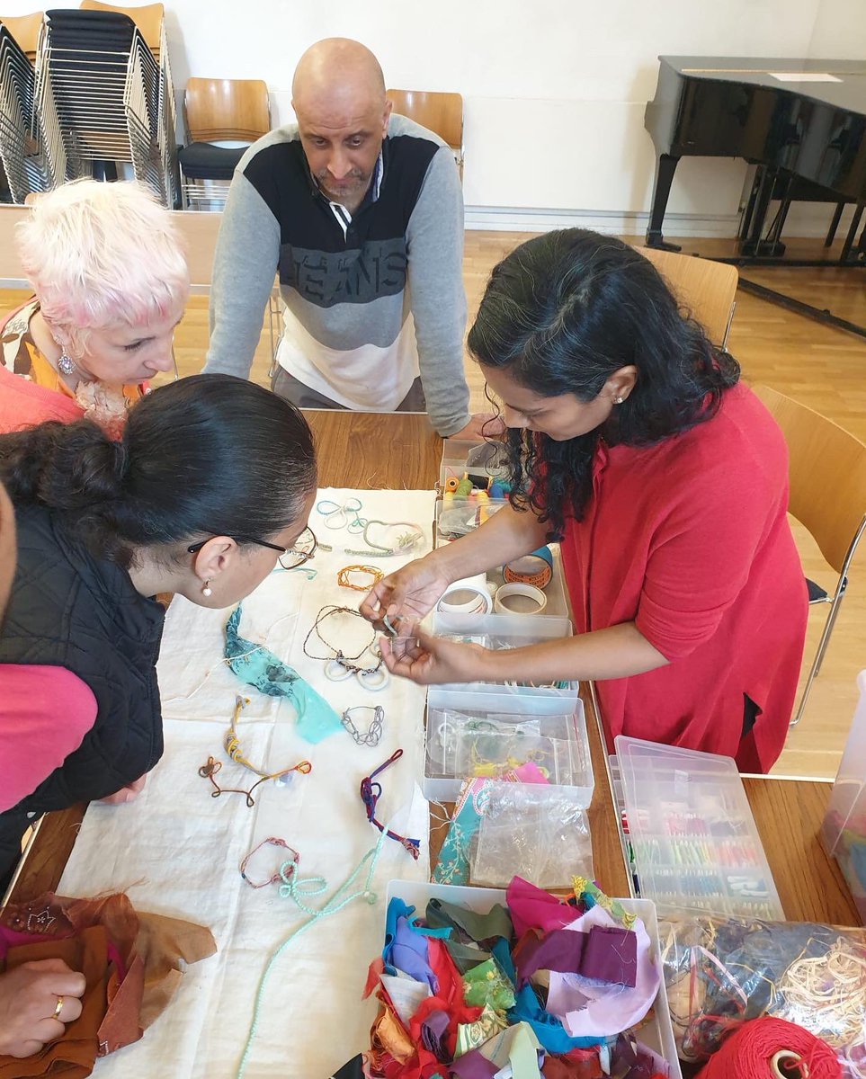 Accumulate_Ldn's tweet photo. Week 2 for our textiles workshop & tutor Tanvi taught a Binding or wrapping technique where you wrap material in string or embroidery thread to create a new structure that can be manipulated in various ways! #utopiaproject https://t.co/AnXiXTSxmU