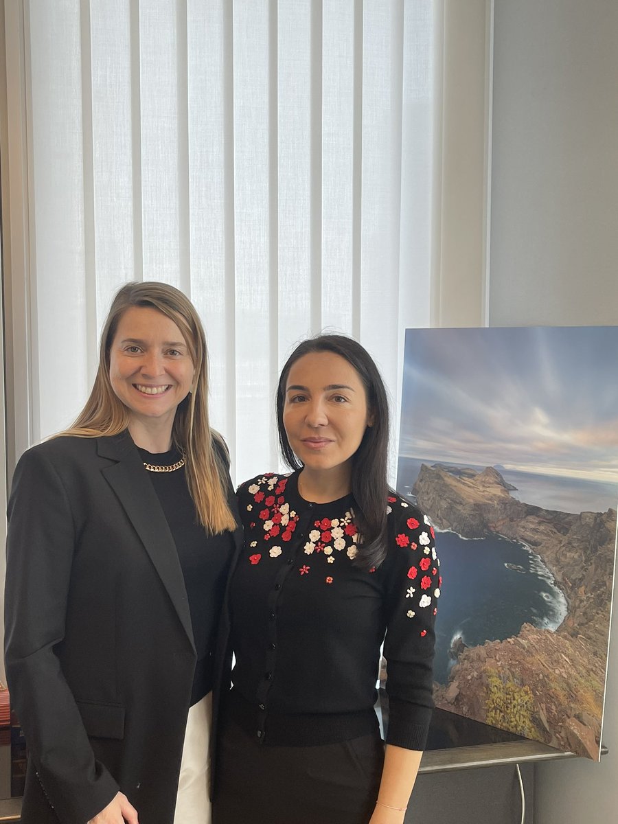 A very constructive discussion about <a href="/ArivaCoin/">Ariva Digital</a> projects and #blockchain technology for #tourism, with my colleague <a href="/cmonteiroaguiar/">Cláudia Monteiro de Aguiar</a> - Portuguese MEP &amp; Member of Transport and Tourism Committee, and Vice-President of the Working Group on Tourism at SMEs Europe.
<a href="/gtourismforum/">Global Tourism Forum</a>