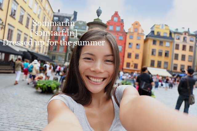 SpeakSwedish's tweet photo. #Swedish expression of the day: #Sommarfin (lit. "Summer nice") means someone dressed up for the summer and is an expression you can use to complement someone dressed nicely.
#summernice #dressed https://t.co/hKG9pfc0it