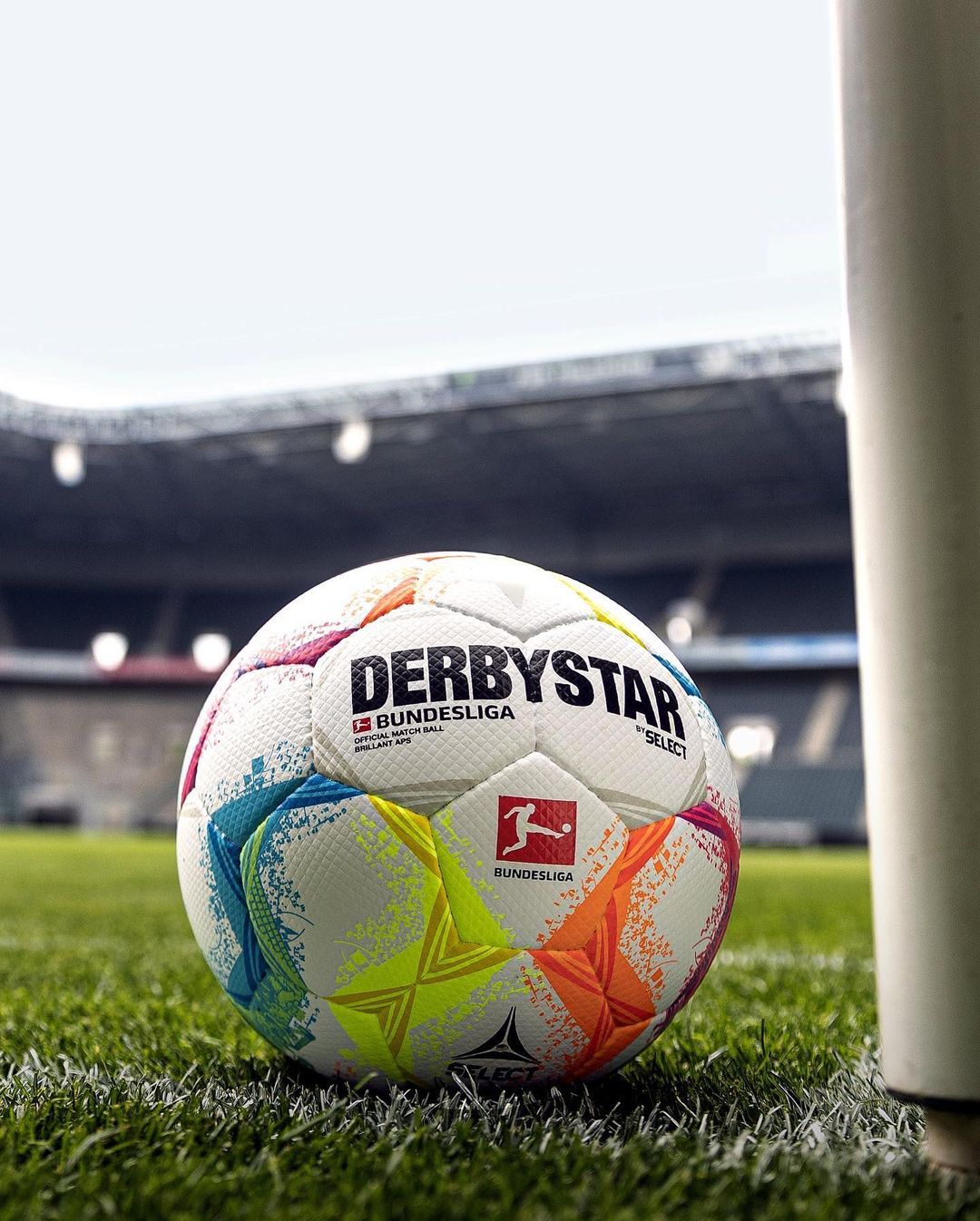 Derbystar Brillant APS 2022 is official match ball of Bundesliga 2022