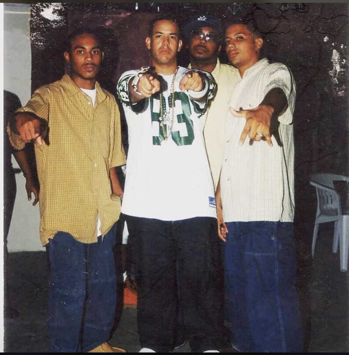 DwRadio_'s tweet photo. #TBT L E G E N D A D D Y 🐐 @daddy_yankee https://t.co/ufHKUnjhVZ