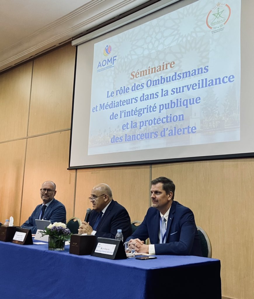 AOMFrancophonie's tweet photo. En marge du #congresAOMF, les #mediateurs et #ombudsmans de la @OIFrancophonie tiennent un séminaire sur leur rôle dans la surveillance de l’#integrite publique et la #protection  des #lanceursdalerte #Whistleblower ouverture par @lemediateurwfwb Marc Bertrand https://t.co/SfhlCrKEuu