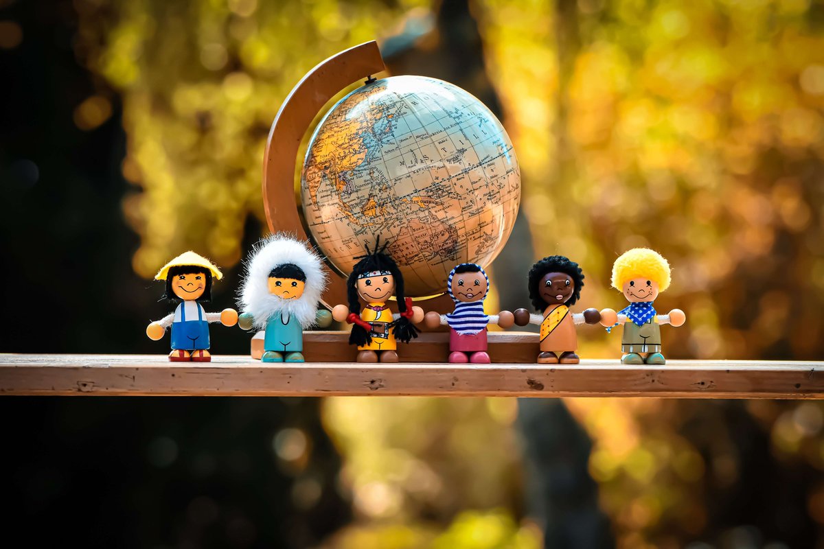 saldobank's tweet photo. Does the culture we live in affect our attitudes towards spending and #saving money? Can saving money be considered a cultural trait? https://t.co/GoY5knzTX3 https://t.co/fwZT4GmvY7