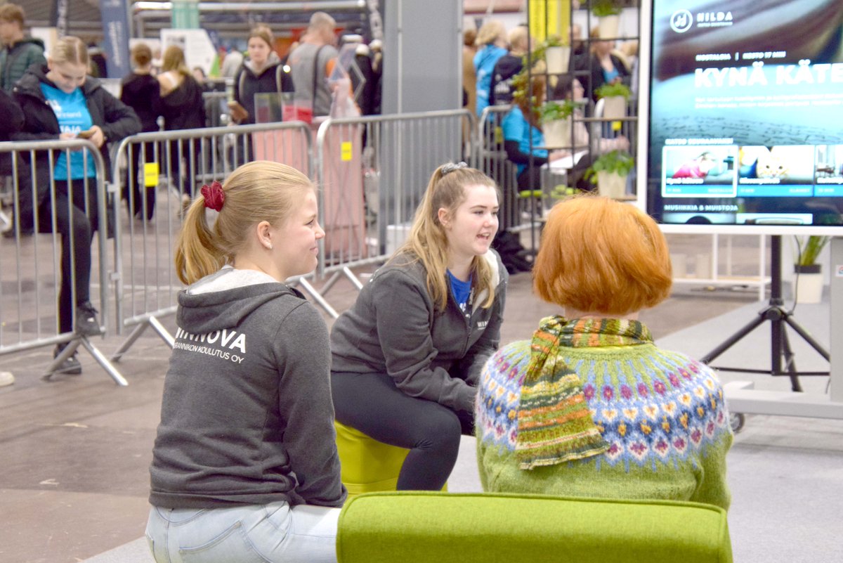 WinNovaOnline's tweet photo. Tänään päivä huipentuu, kun selviää kuka on Taitajien Taitaja!  Onnittelut jo tässä vaiheessa jokaiselle finalistille! 💚

#Taitaja2022 #työniloa #WinNova #suuntaeteenpäin #ammatillinenkoulutus #SkillsFinland https://t.co/Lk0zb7zrw6