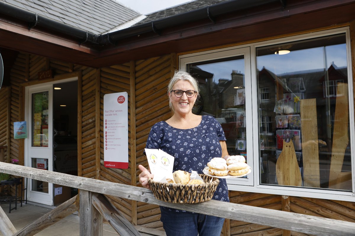 lovemybus_'s tweet photo. Delicious #CakesforCommuters on early morning #bus services from #Birnam next week!🧁🚍💕
The annual #ClimateCafé initiative supported by amazing village bakeries, Livvi's Little Lunchbox & Chattan Tearoom, will make a special #ScottishBusWeek appearance! Thank you!
#lovemybus https://t.co/byW3Eke4b5